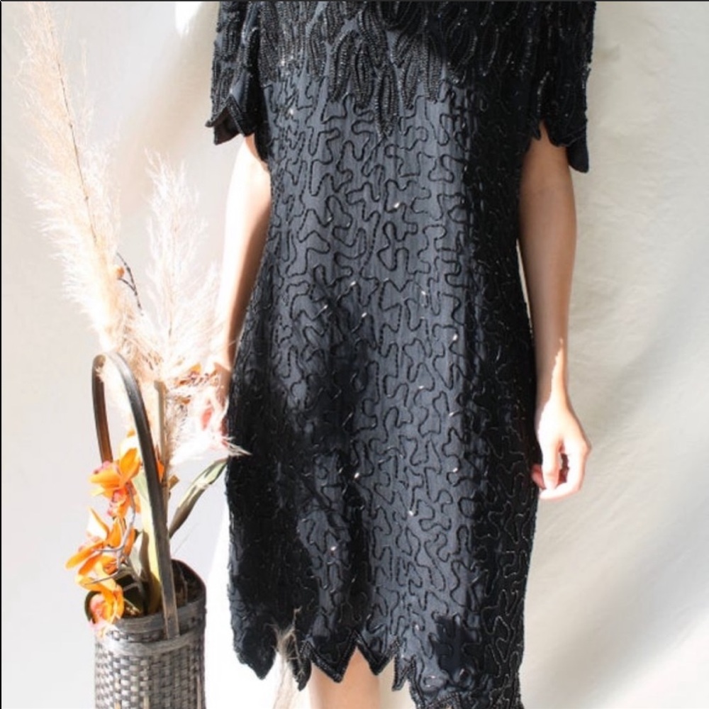 •Vintage Silk Beaded Dress• - Picture 2 of 3